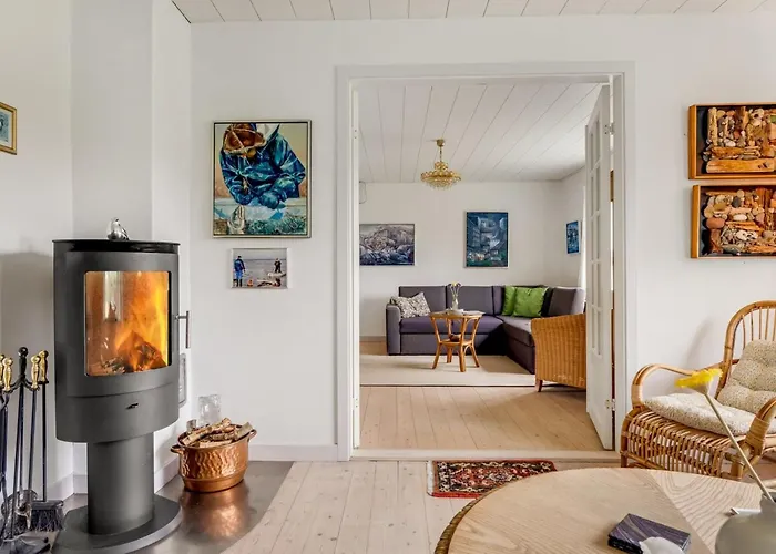 Kaetlin - 900m From The Sea By Interhome Laeso